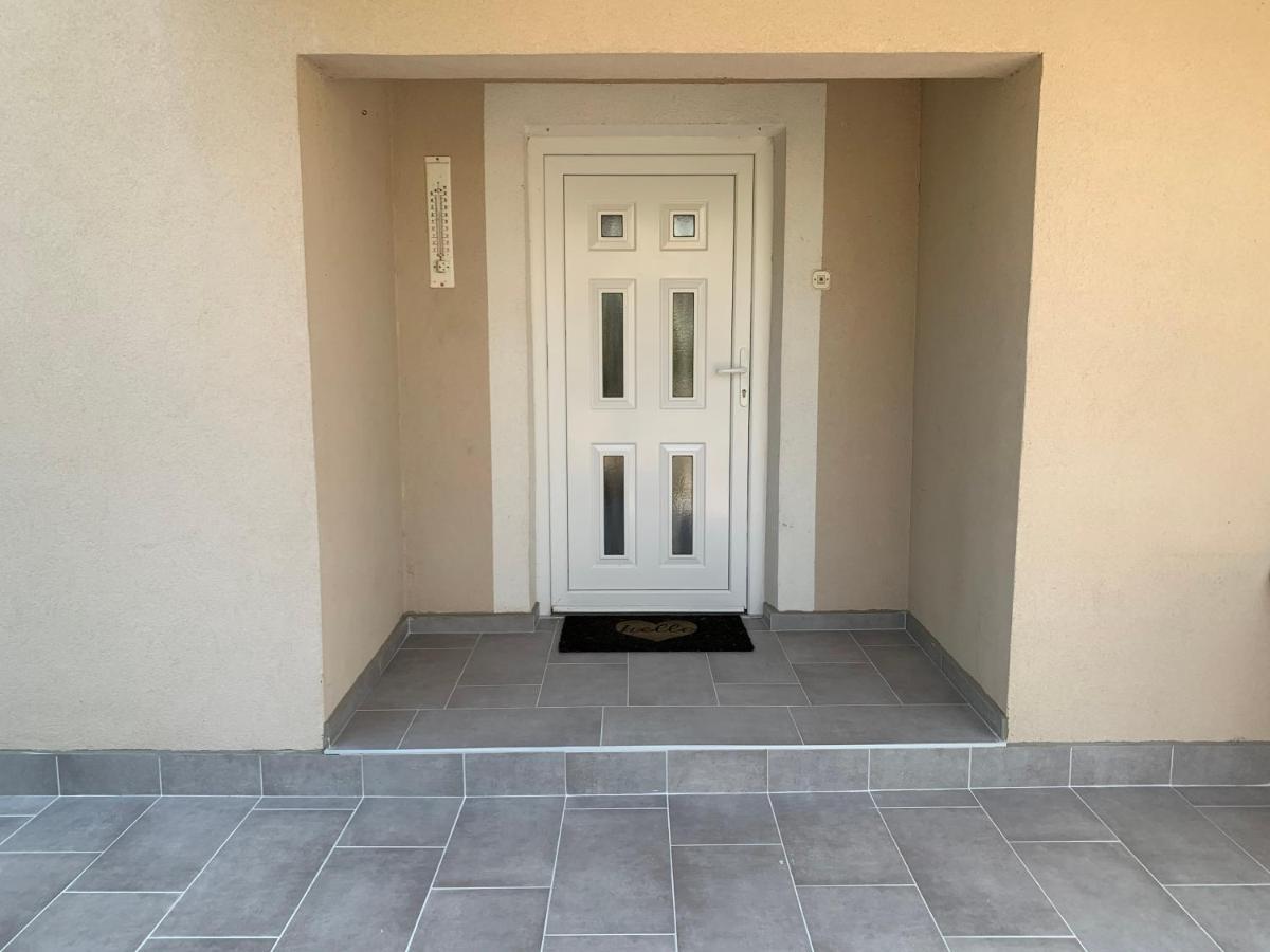 New Apartment Ema II Vrh  Luaran gambar